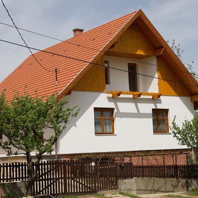 Gyermely, családi ház 3.